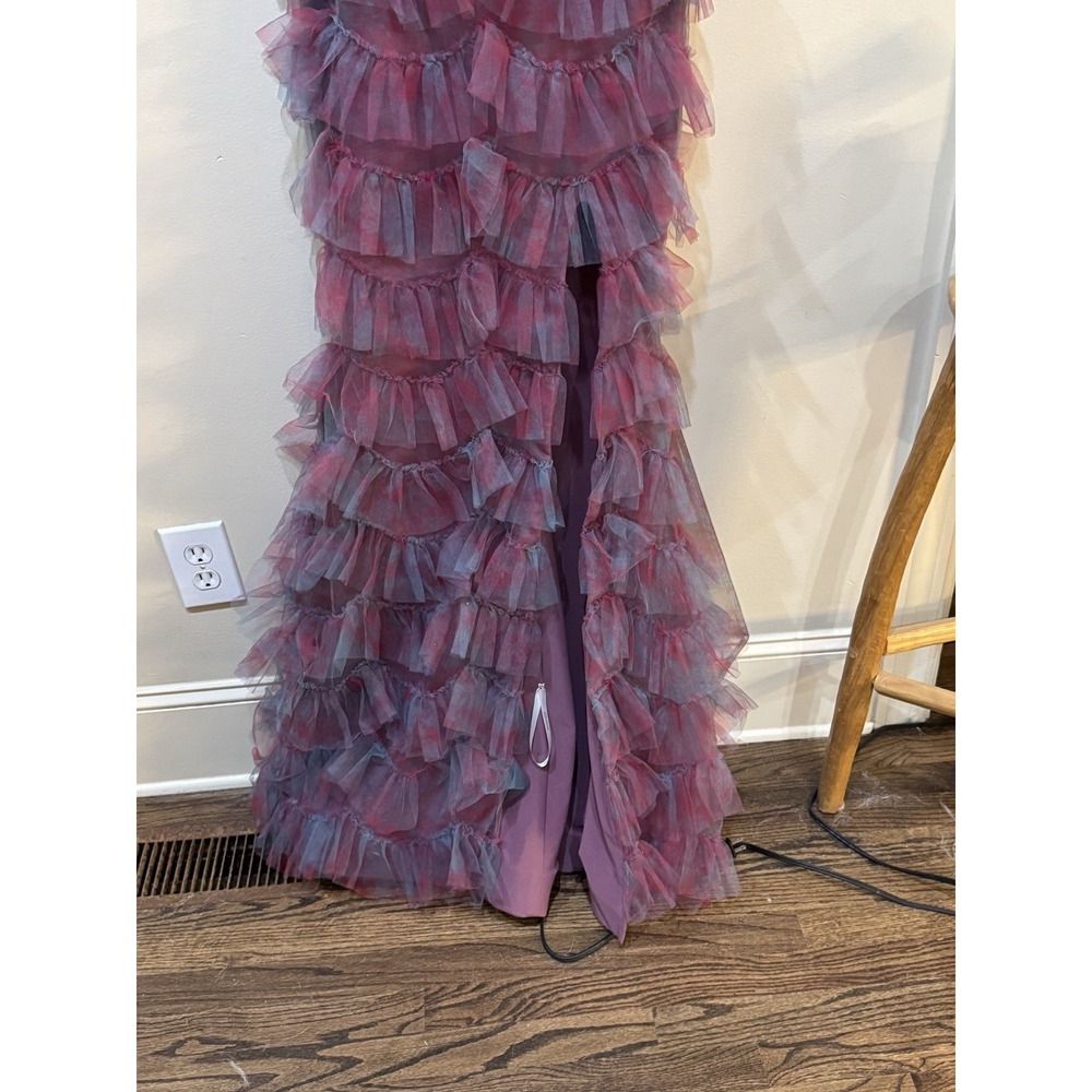 Jovani Gown Tiered Ruffle Mesh Size 4 Train One Of A Kind Romantic Prom‎ Dress - Picture 5 of 16